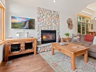 Photo #6: 966385 Listing