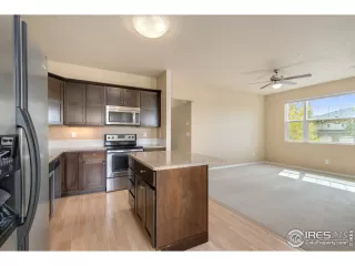 Photo #4: 966528 Listing