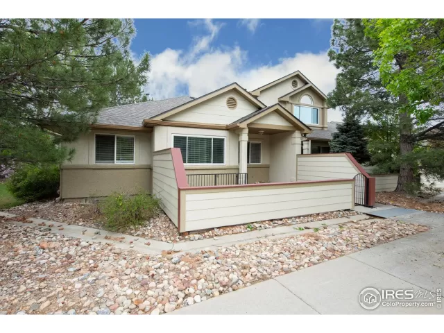 MLS: 966533 Condo For Sale