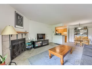 Photo #6: 966551 Listing