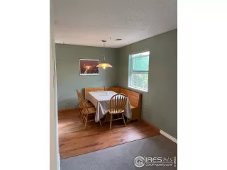 Photo #3: 966600 Listing