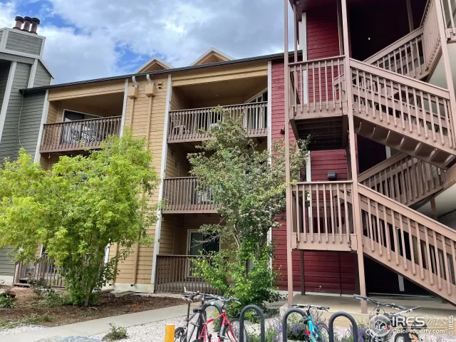 MLS: 966625 Condo For Sale