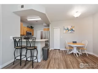 Photo #4: 966639 Listing