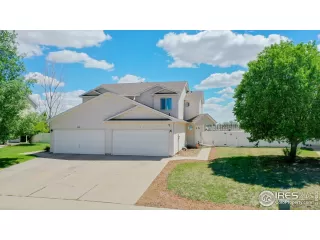 Photo #2: 966697 Listing