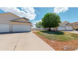 Photo #4: 966697 Listing