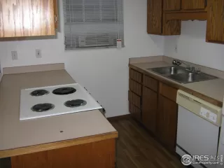 Photo #4: 966704 Listing