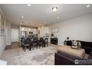 Photo #5: 966712 Listing