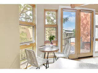 Photo #3: 966724 Listing