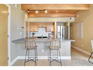 Photo #4: 966724 Listing