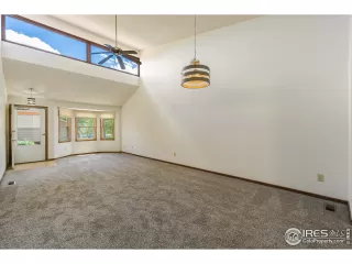 Photo #4: 966732 Listing