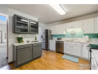 Photo #6: 966732 Listing