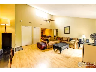 Photo #3: 966752 Listing