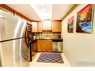 Photo #6: 966752 Listing