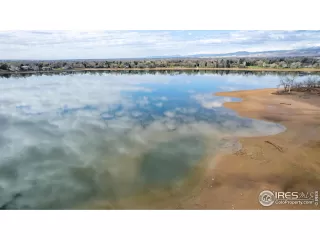 Photo #5: 966792 Listing