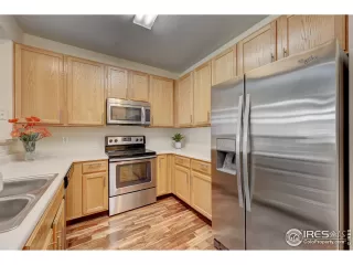 Photo #6: 966815 Listing