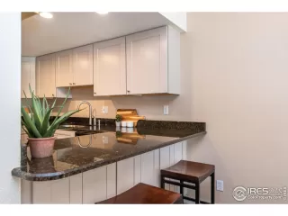 Photo #4: 966857 Listing 