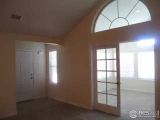 Photo #4: 966881 Listing