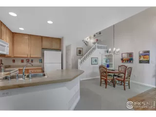 Photo #5: 966901 Listing 