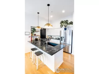 Photo #3: 966987 Listing 