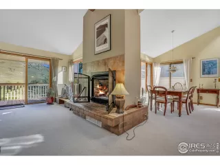 Photo #5: 967071 Listing 