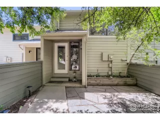 Photo #1: 967121 Listing 