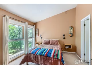 Photo #5: 967121 Listing 