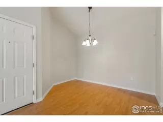 Photo #5: 967131 Listing