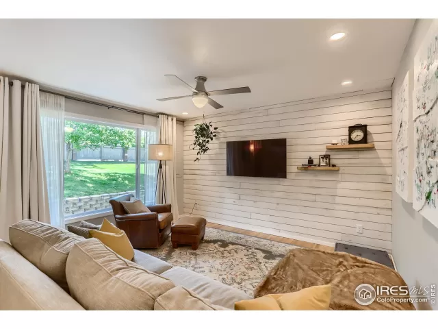 MLS: 967140 Condo For Sale
