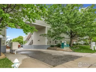 Photo #3: 967143 Listing