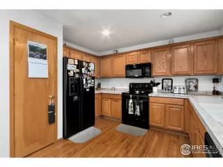 Photo #5: 967196 Listing