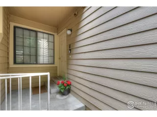 Photo #3: 967221 Listing