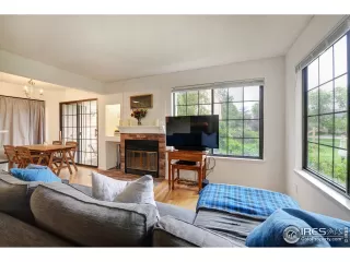 Photo #5: 967221 Listing