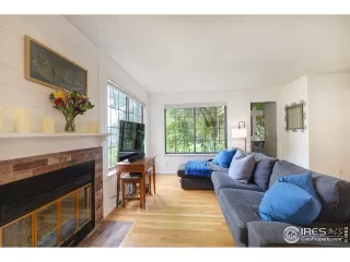 Photo #6: 967221 Listing