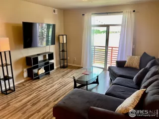 Photo #5: 967225 Listing