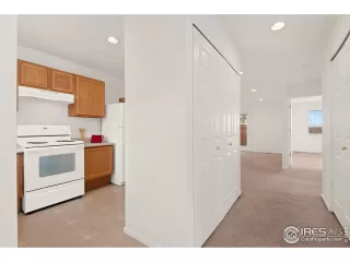 Photo #2: 967243 Listing