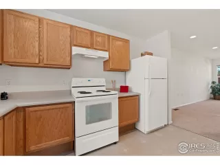 Photo #3: 967243 Listing