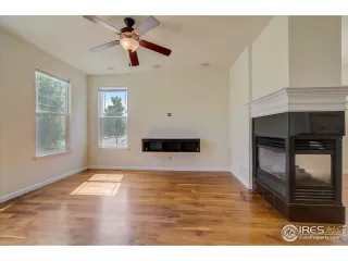 Photo #4: 967265 Listing