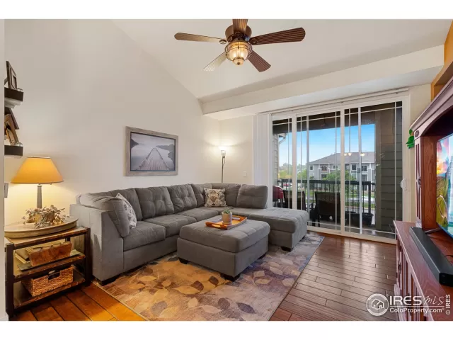 MLS: 967274 Condo For Sale