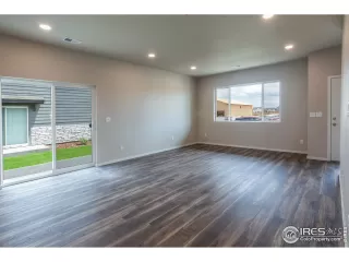 Photo #6: 967281 Listing