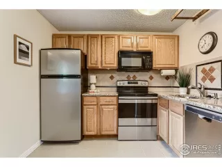 Photo #4: 967331 Listing