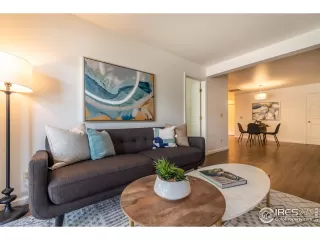 Photo #3: 967339 Listing 