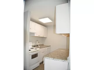 Photo #3: 9673406 Listing 