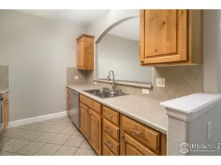 Photo #2: 967367 Listing