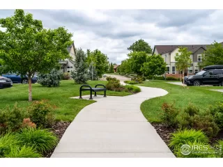 Photo #2: 967370 Listing