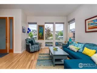 Photo #6: 967370 Listing