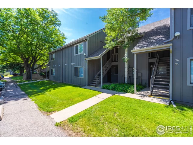 MLS: 967414 Condo For Sale