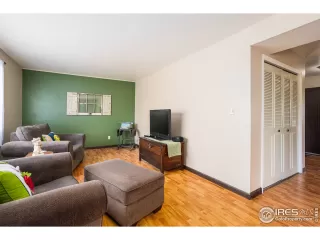 Photo #6: 967414 Listing