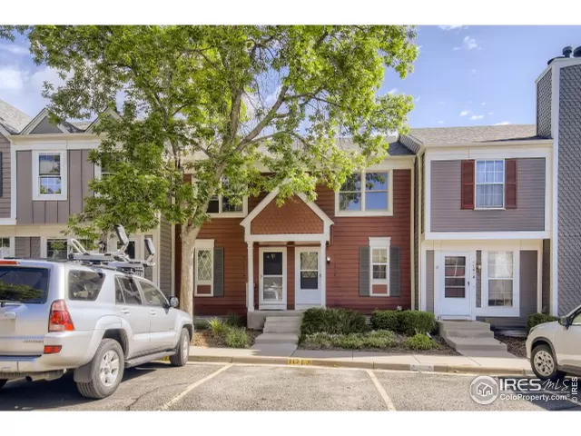 MLS: 967418 Condo For Sale