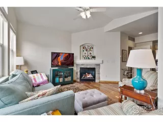 Photo #4: 967426 Listing