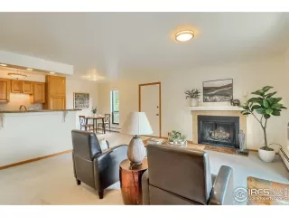 Photo #5: 967428 Listing 